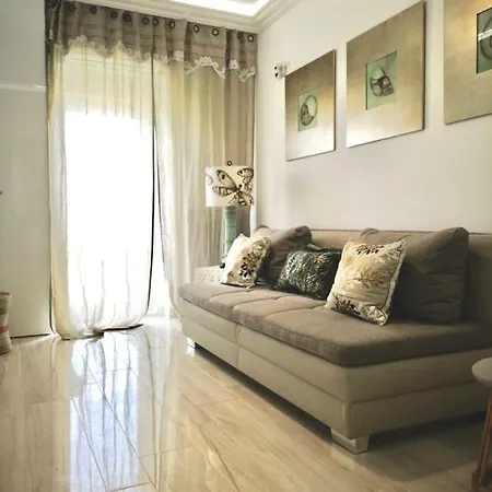 White Tower - Private Apartment