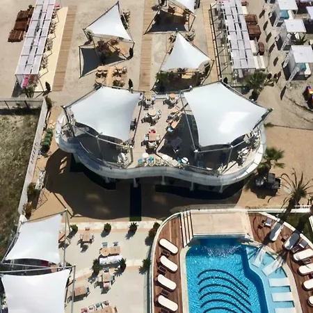 Apartment White Tower - Private Mamaia