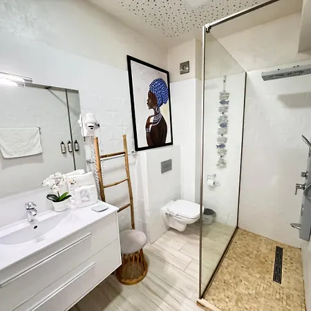 White Tower - Private Appartamento