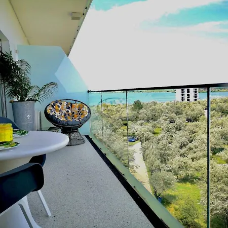 White Tower - Private Mamaia